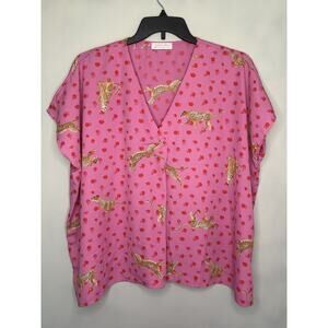 Uptown Ellie Boutique Top Women’s Sz Small Pink Cheetah Print V-Neck Cap Sleeve